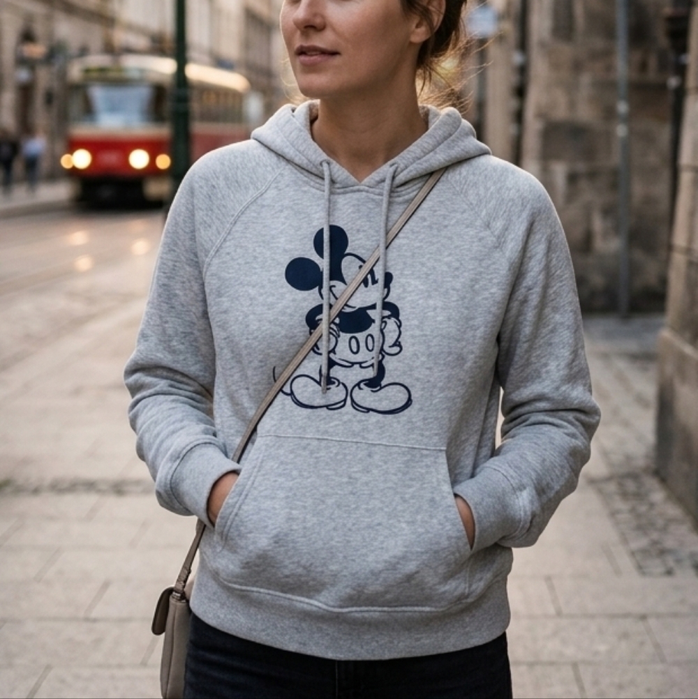 H&M Mickey Mouse Hoodie XS Gray Disney Graphic Pullover Women’s Cozy Sweatshirt